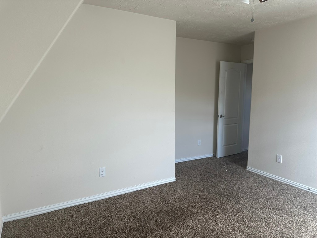 9914 Channel Set Way Rosharon, TX 77583 - Photo 18 of 24 a view of an empty room