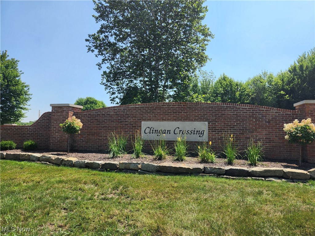 5645 Clingan Road, Unit 18A Struthers, OH 44471 - Photo 37 of 38 Clingan Crossing Condo Development Entrance