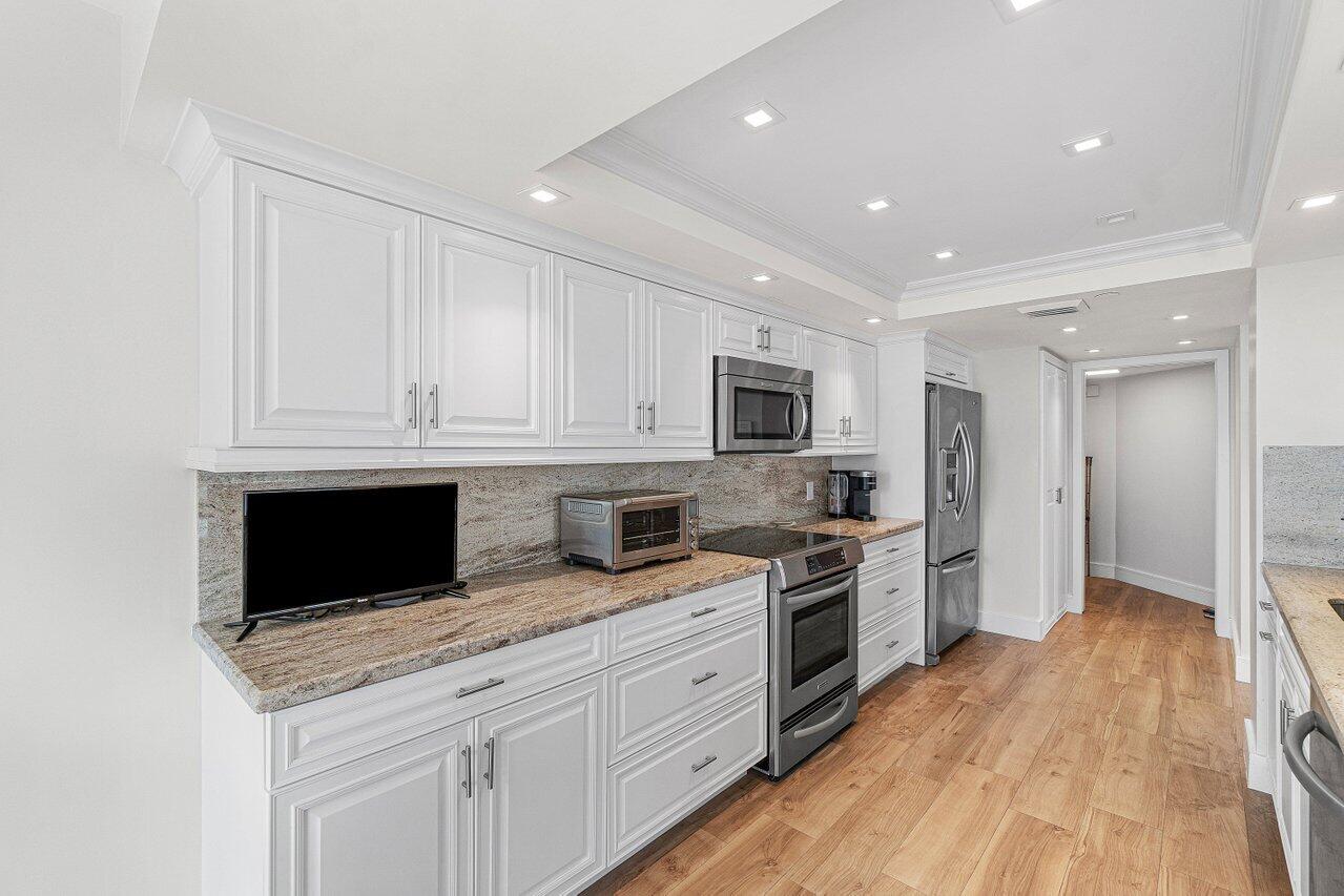 4201 North Ocean Boulevard, Unit 601 Boca Raton, FL 33431 - Photo 16 of 72 016-4201NorthOceanBoulevard-601-BocaRato