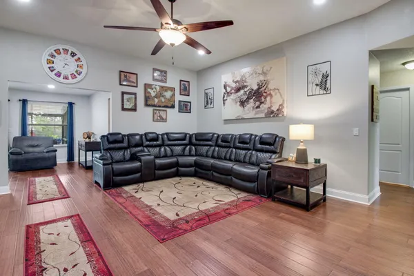 $498,000 | 6494 Welannee Boulevard, Laurel Hill, FL 32567
