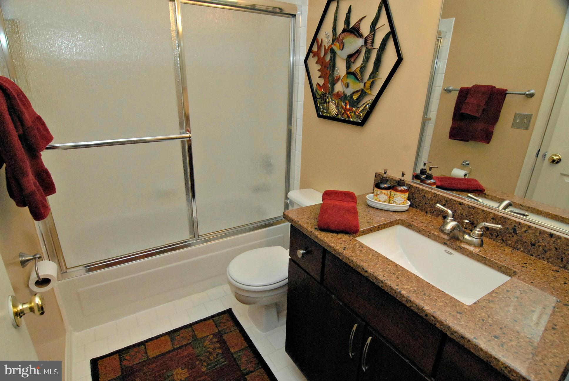 8906 Admiral Drive Laurel, MD 20708 - Photo 14 of 30 Bath