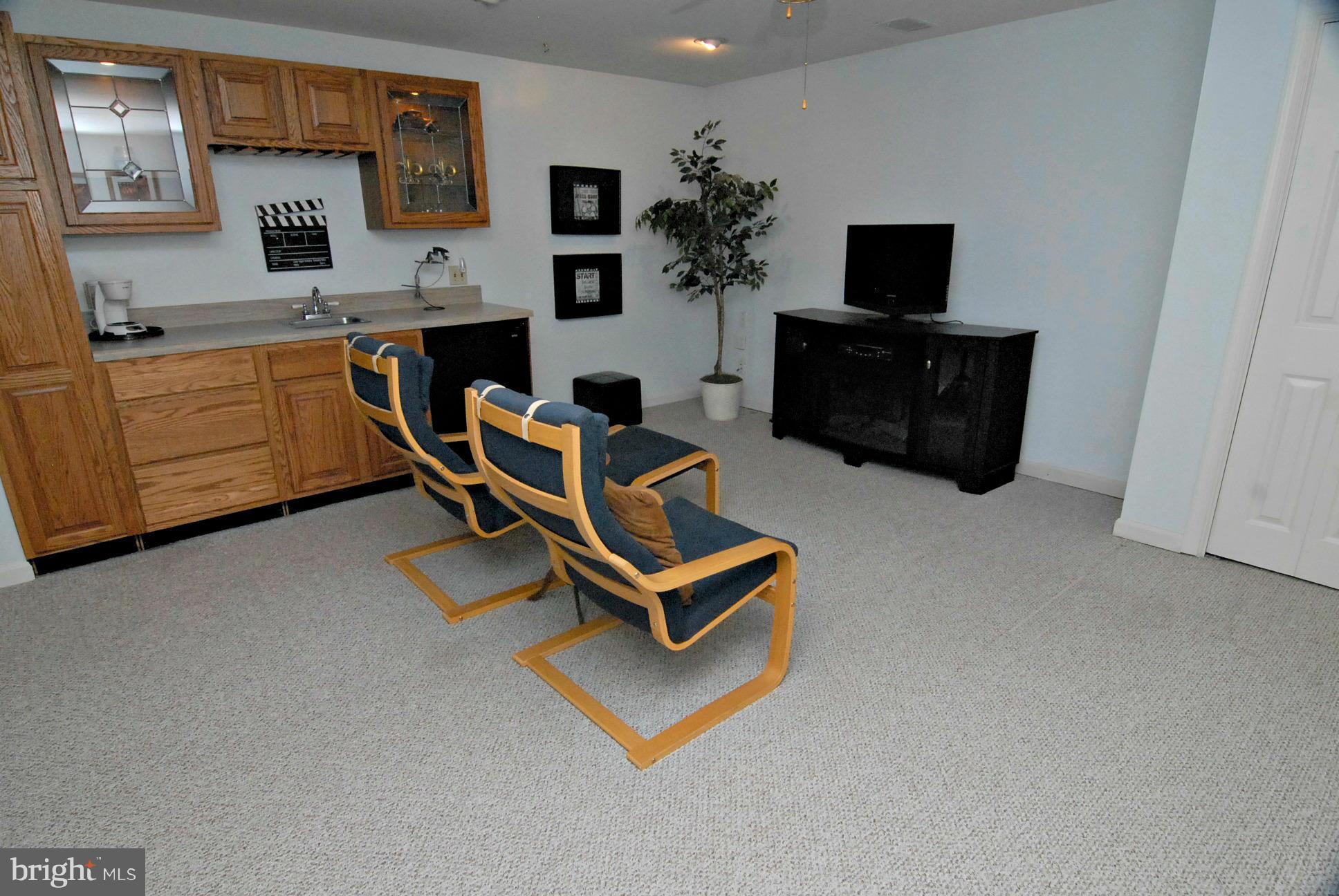 8906 Admiral Drive Laurel, MD 20708 - Photo 23 of 30 Interior (General)