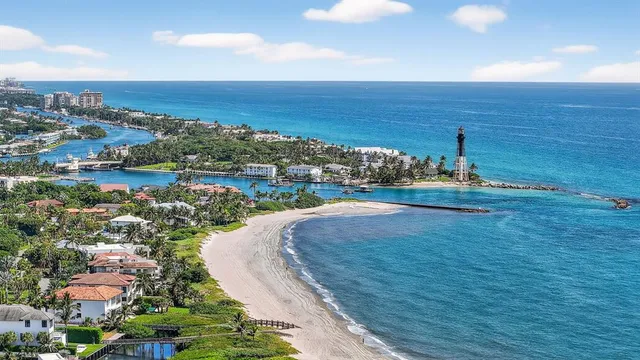 $260,000 | 1450 North Riverside Drive, Unit 102, Pompano Beach, FL 33062