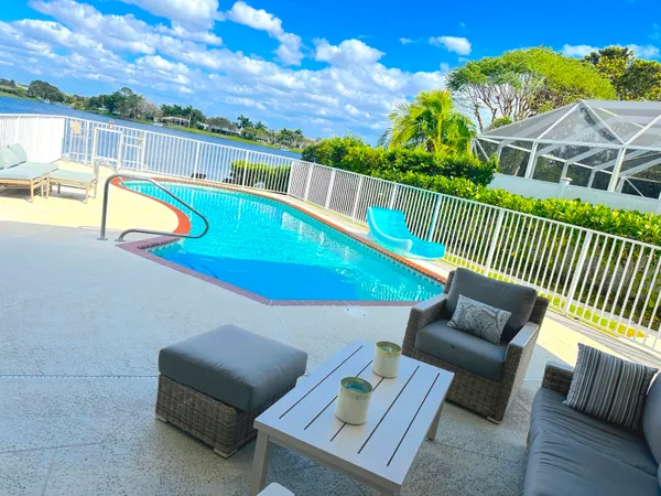 $5,000 | 12744 Meadowbreeze Drive, Wellington, FL 33414