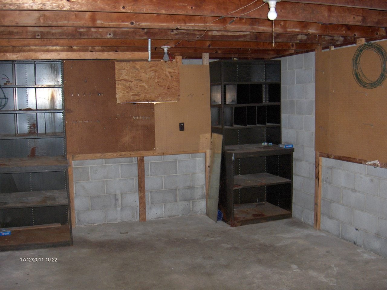 111 Weiss Road Ballard, WV 24918 - Photo 19 of 32 interior garage.
