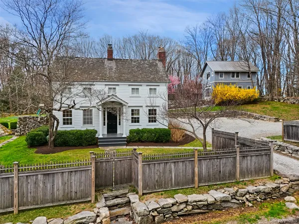 $1,285,000 | 320 Long Ridge Road, Pound Ridge, NY 10576