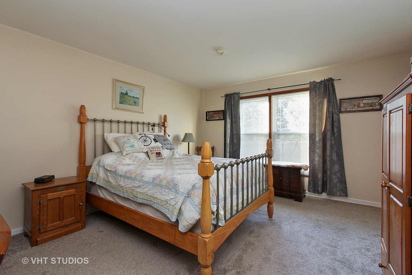 232 Foxmoor Road Fox River Grove, IL 60021 - Photo 6 of 10 a bed sitting in a bedroom next to a window