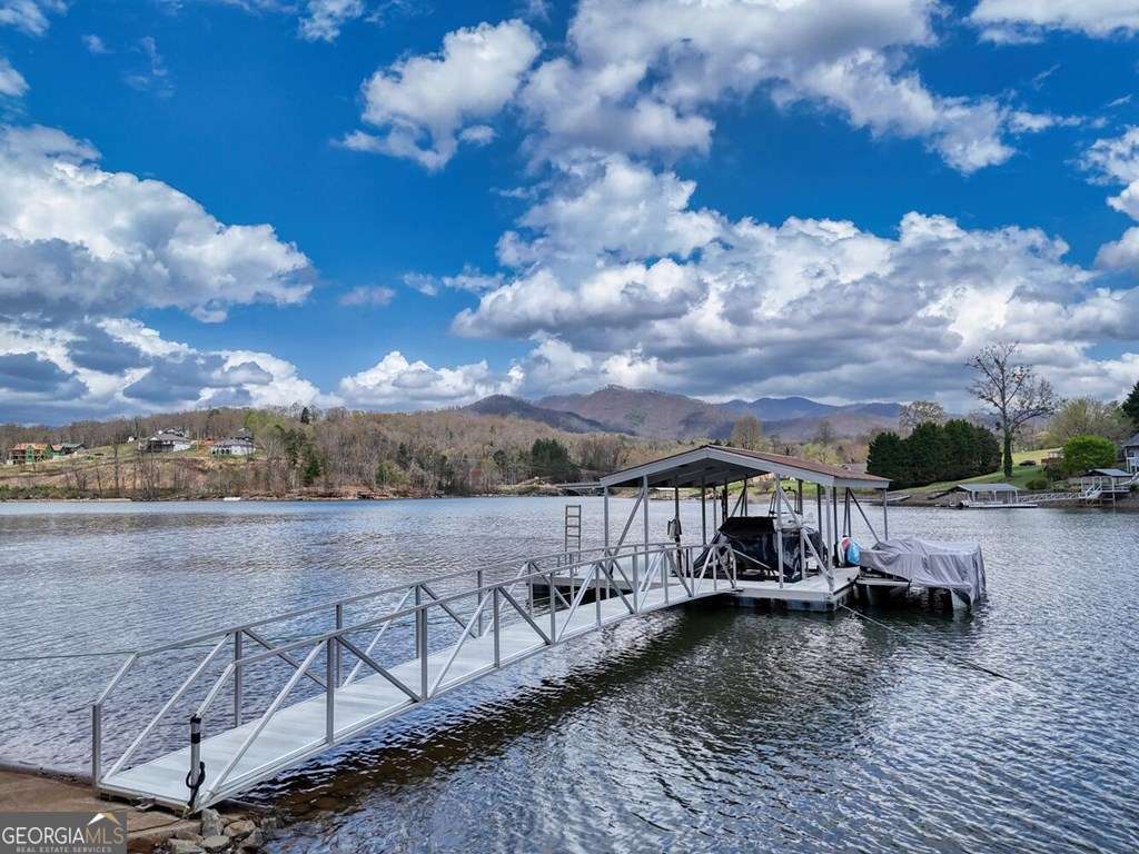 241 Kilpatrick Point Drive, Unit 8 Hayesville, NC 28904 - Photo 11 of 54