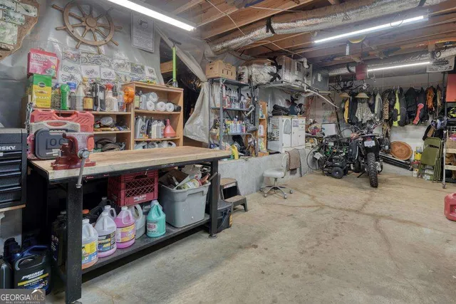 $1,300,000 | 241 Kilpatrick Point Drive, Unit 8, Hayesville, NC 28904