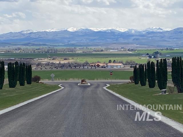 13628 Brunello Court Caldwell, ID 83607 - Photo 2 of 11