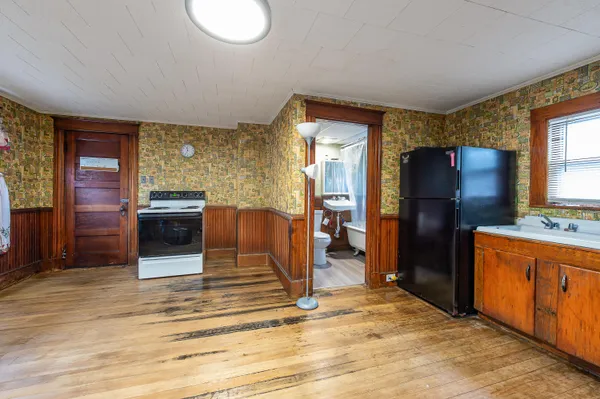 $165,000 | 55 Osgood Avenue, Mexico, ME 04257