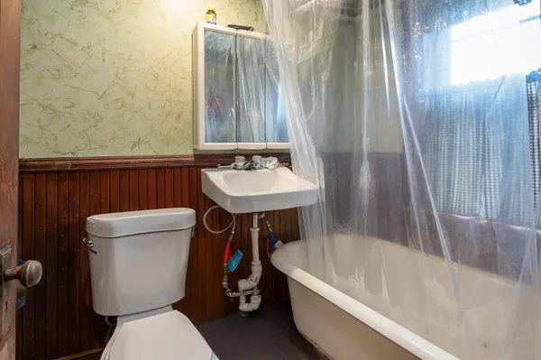 $165,000 | 55 Osgood Avenue, Mexico, ME 04257