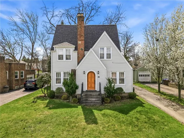 $160,000 | 1034 Myrtle Place, Sharon, PA 16146