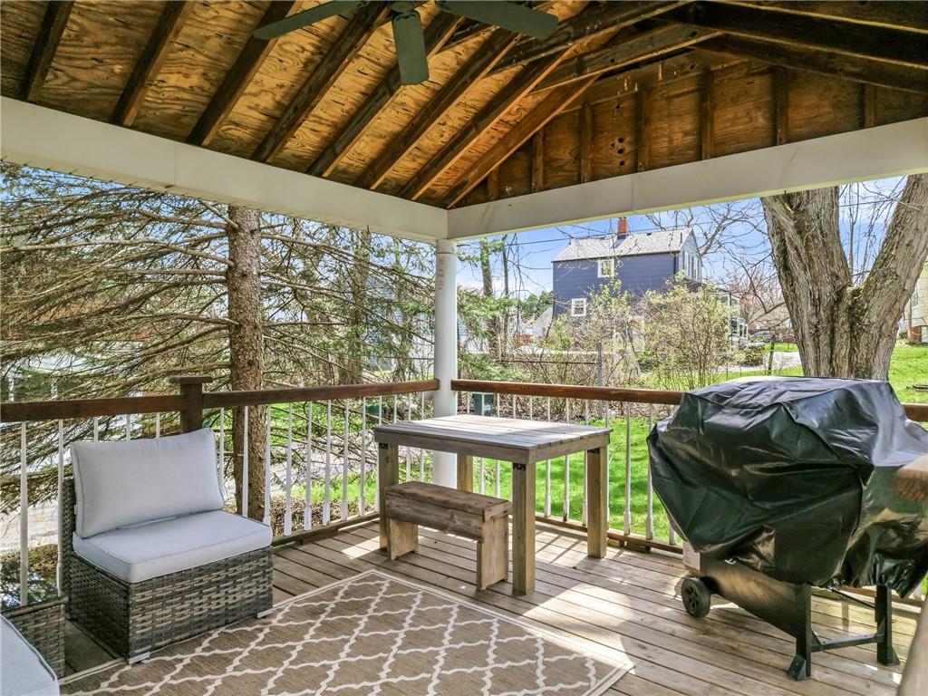 1034 Myrtle Place Sharon, PA 16146 - Photo 24 of 31 a balcony with table and chairs