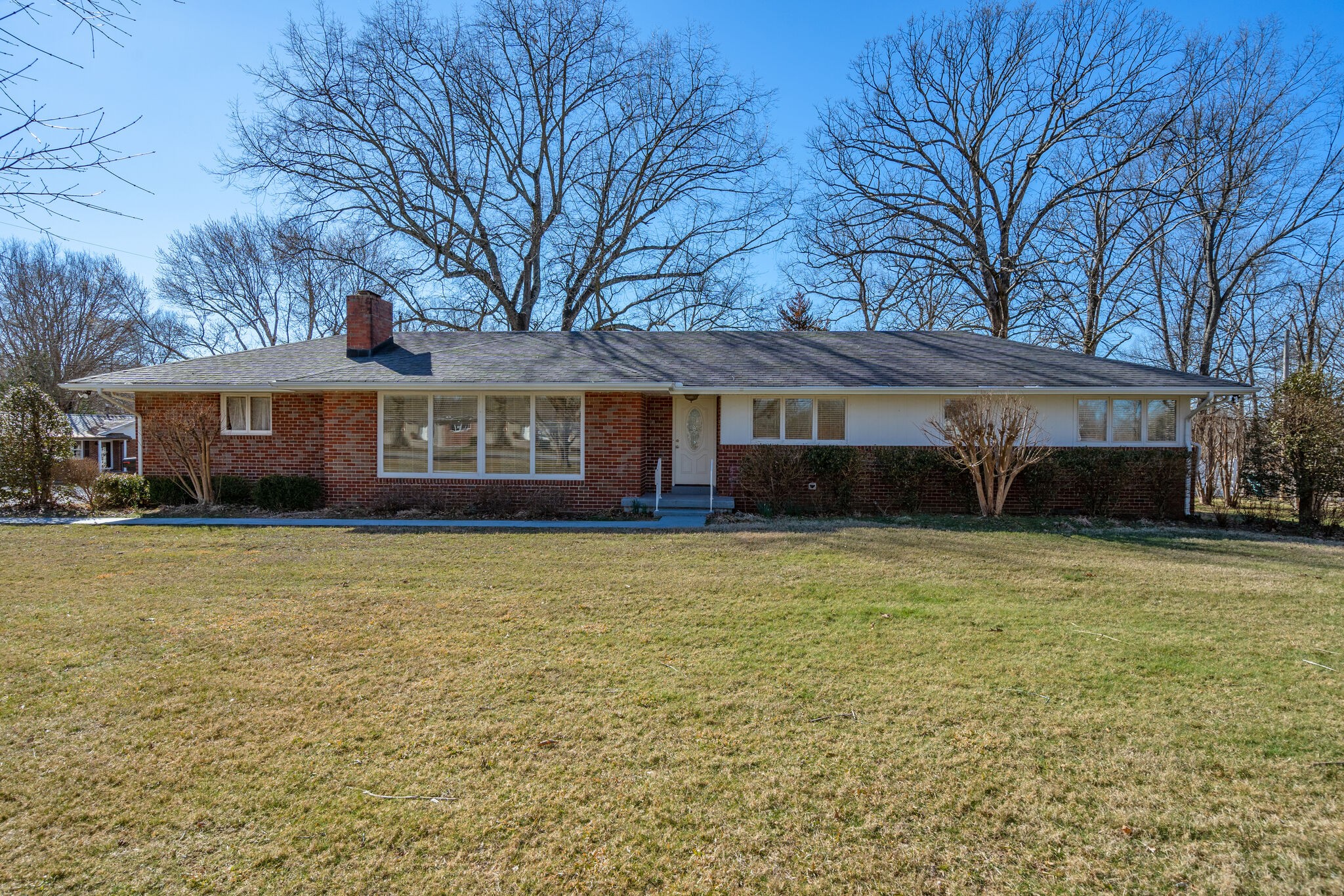 110 Hilltop Road Dickson, TN 37055 - Photo 3 of 34 Gallery Image 3