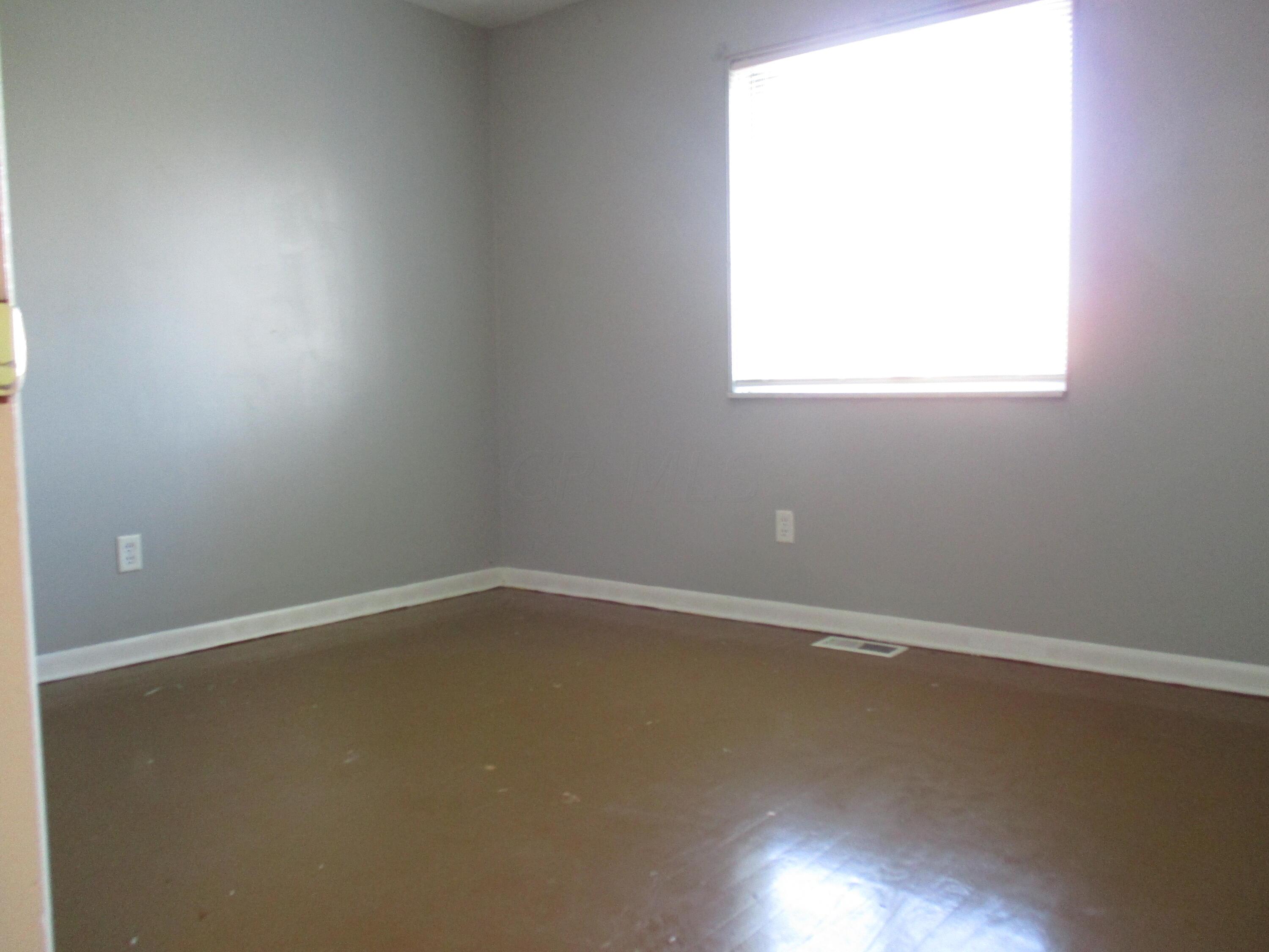 3733 Beulah Road Columbus, OH 43224 - Photo 9 of 13 Bedrm 2