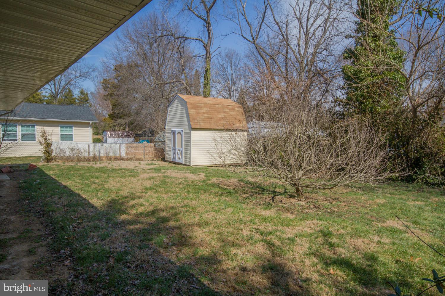 8111 Russell Road Alexandria, VA 22309 - Photo 17 of 18 Exterior (Rear)