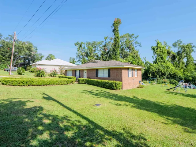 $215,000 | 249 Northeast Bevan Loop, Madison, FL 32340