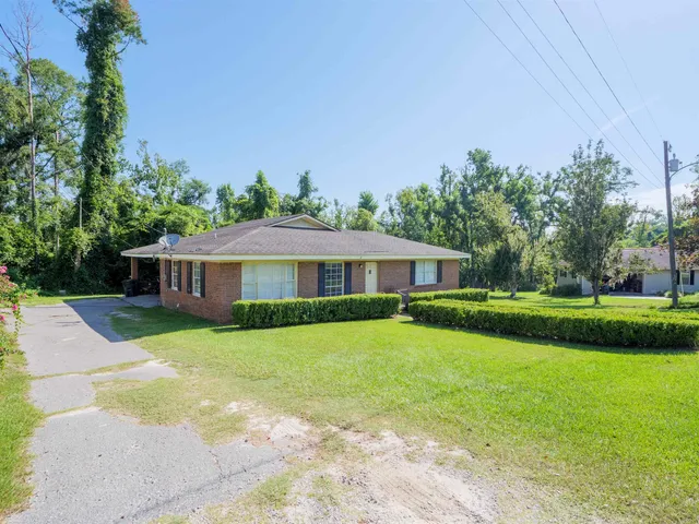 $215,000 | 249 Northeast Bevan Loop, Madison, FL 32340