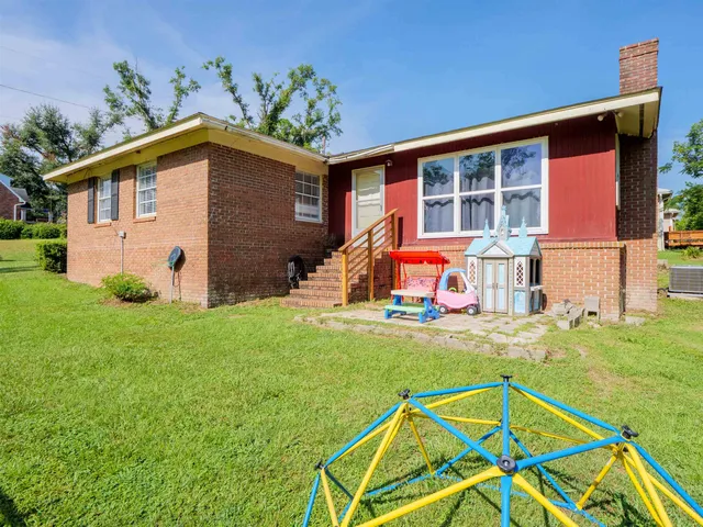 $215,000 | 249 Northeast Bevan Loop, Madison, FL 32340