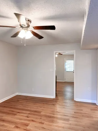 $795 | 470 Martha Lane, Unit B, Clarksville, TN 37043