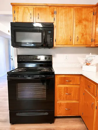 $795 | 470 Martha Lane, Unit B, Clarksville, TN 37043