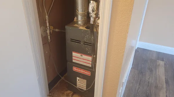 a view of walk in closet