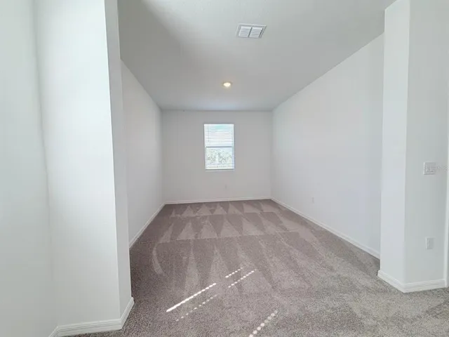 a view of empty room with window