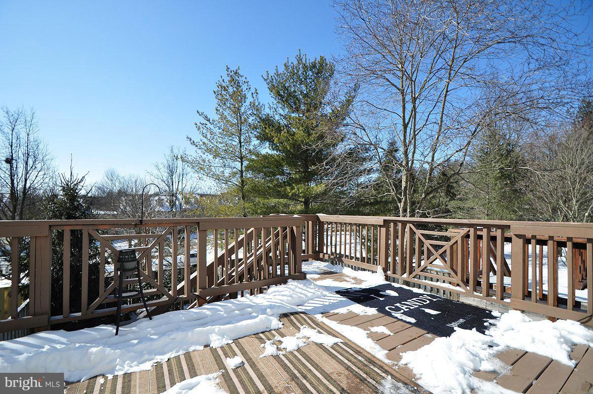 4699 Columbia Road Ellicott City, MD 21042 - Photo 15 of 16 Rear Deck
