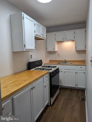 $245,000 | 306 Columbia Boulevard, Cherry Hill, NJ 08002