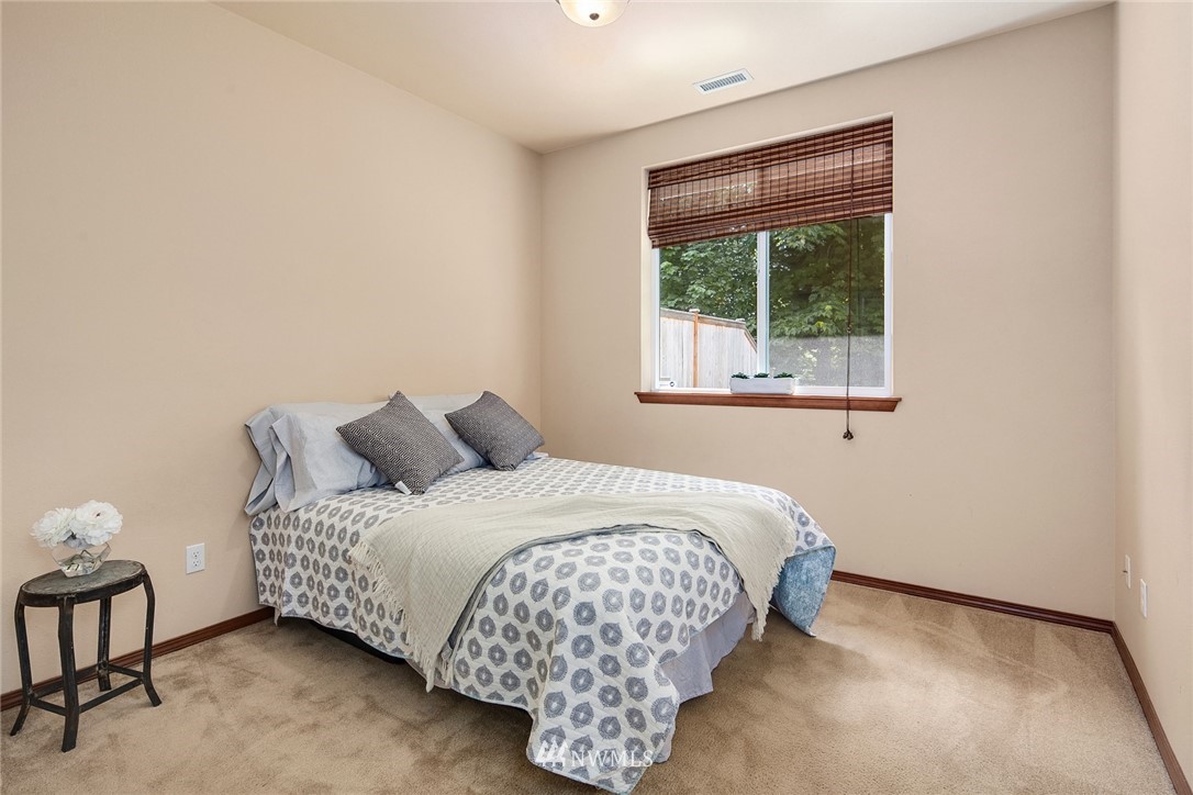 4204 230th Place Southeast Bothell, WA 98021 - Photo 12 of 18
