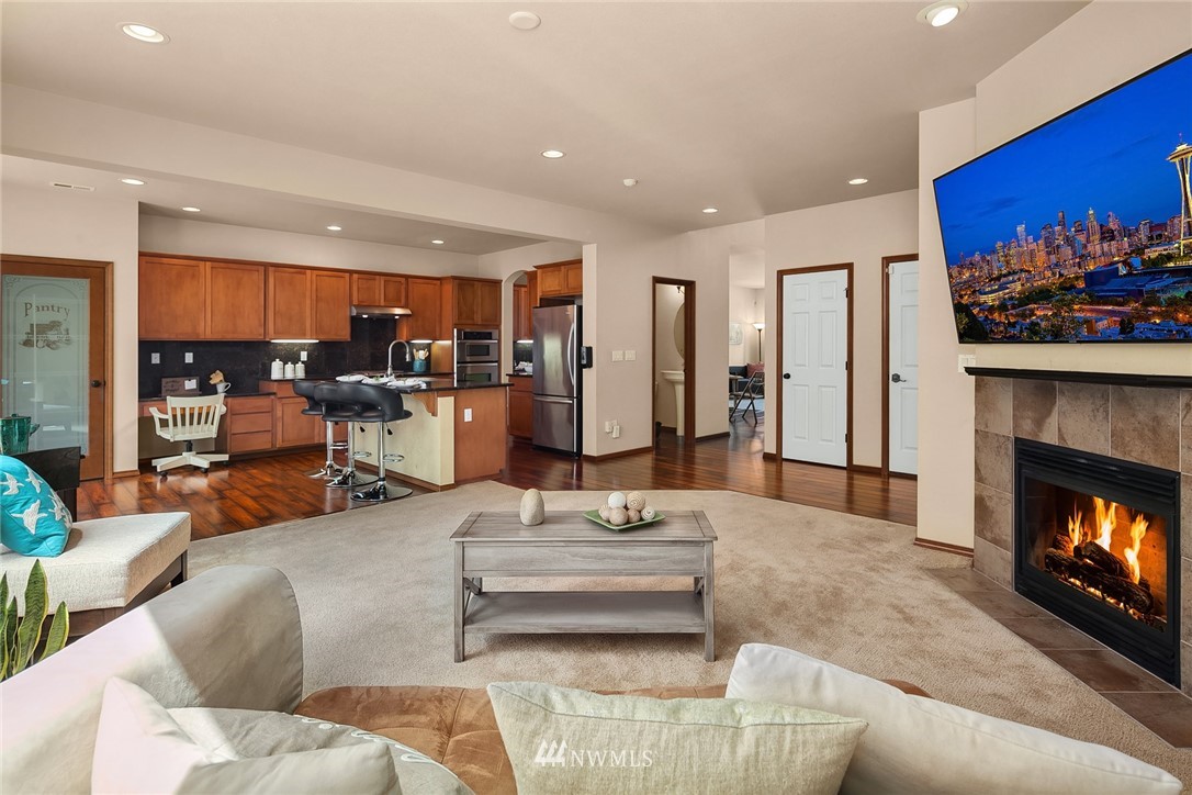 4204 230th Place Southeast Bothell, WA 98021 - Photo 4 of 18