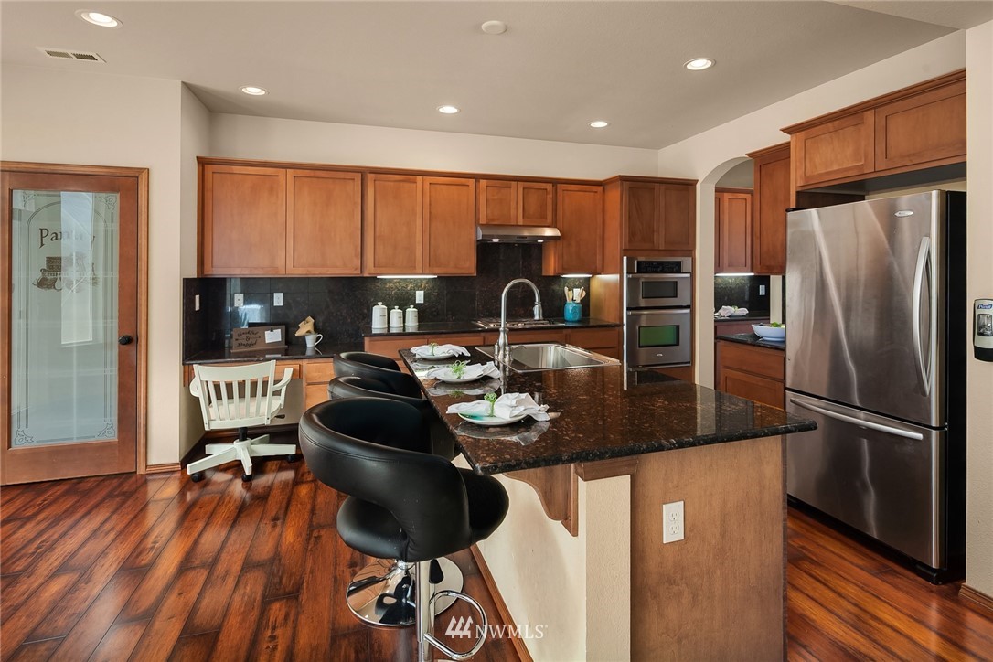 4204 230th Place Southeast Bothell, WA 98021 - Photo 5 of 18