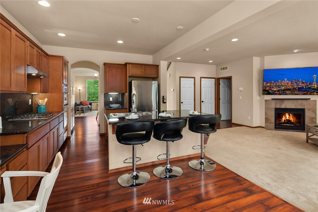 4204 230th Place Southeast Bothell, WA 98021 - Photo 6 of 18