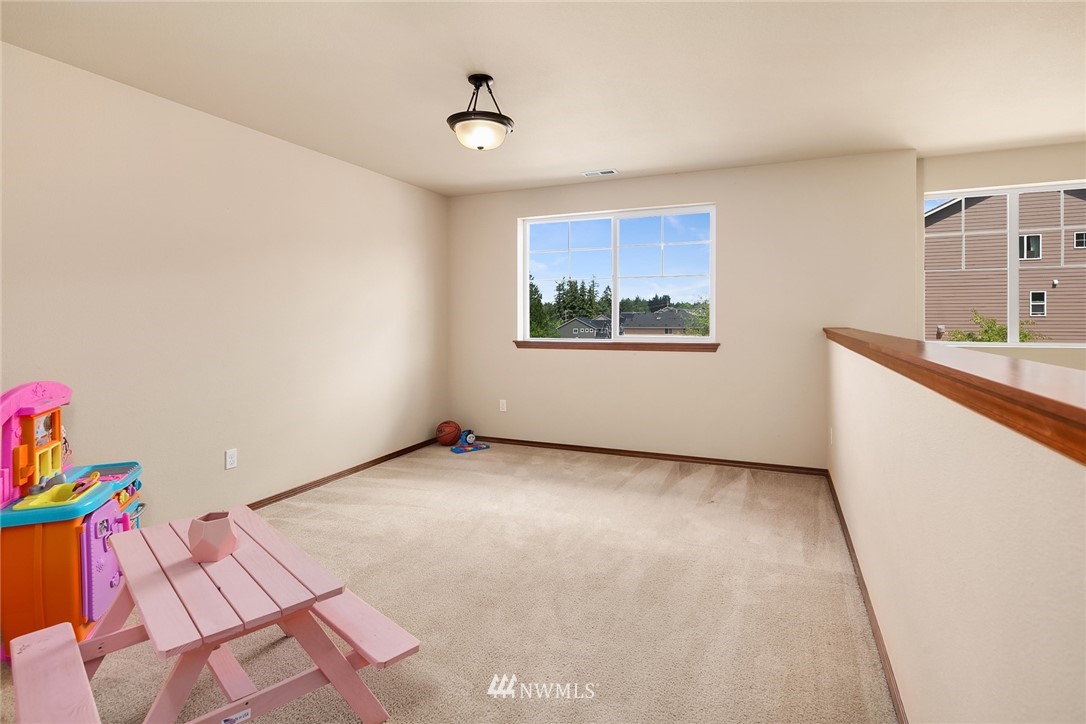 4204 230th Place Southeast Bothell, WA 98021 - Photo 10 of 18