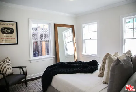 $999,000 | 7865 Willoughby Avenue, Los Angeles, CA 90046