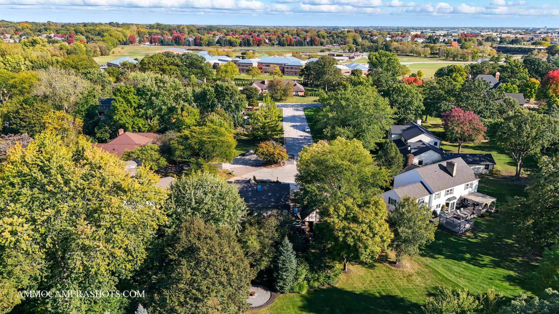 12 Highgate Court St. Charles, IL 60174 - Photo 58 of 60 a view of a city
