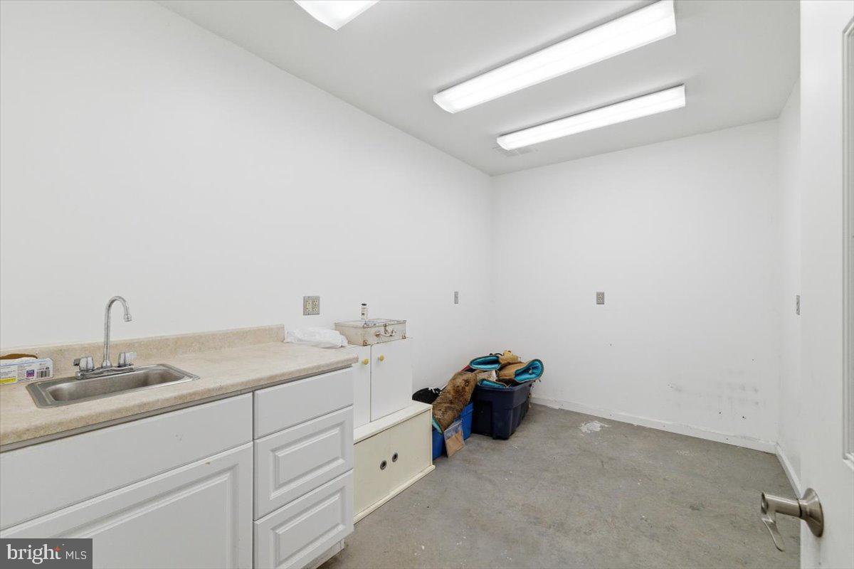 159 Colony Villiage Cresco, PA 18326 - Photo 11 of 105 a bathroom with a sink and a vanity