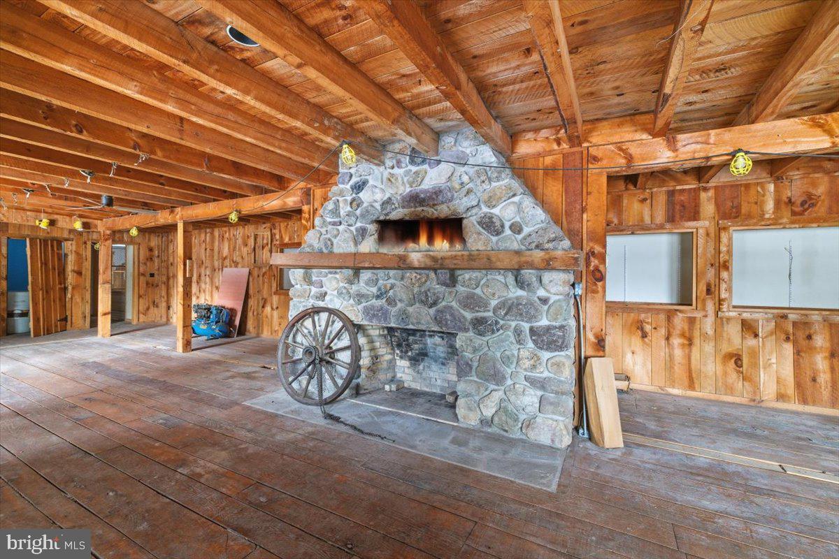 159 Colony Villiage Cresco, PA 18326 - Photo 51 of 105