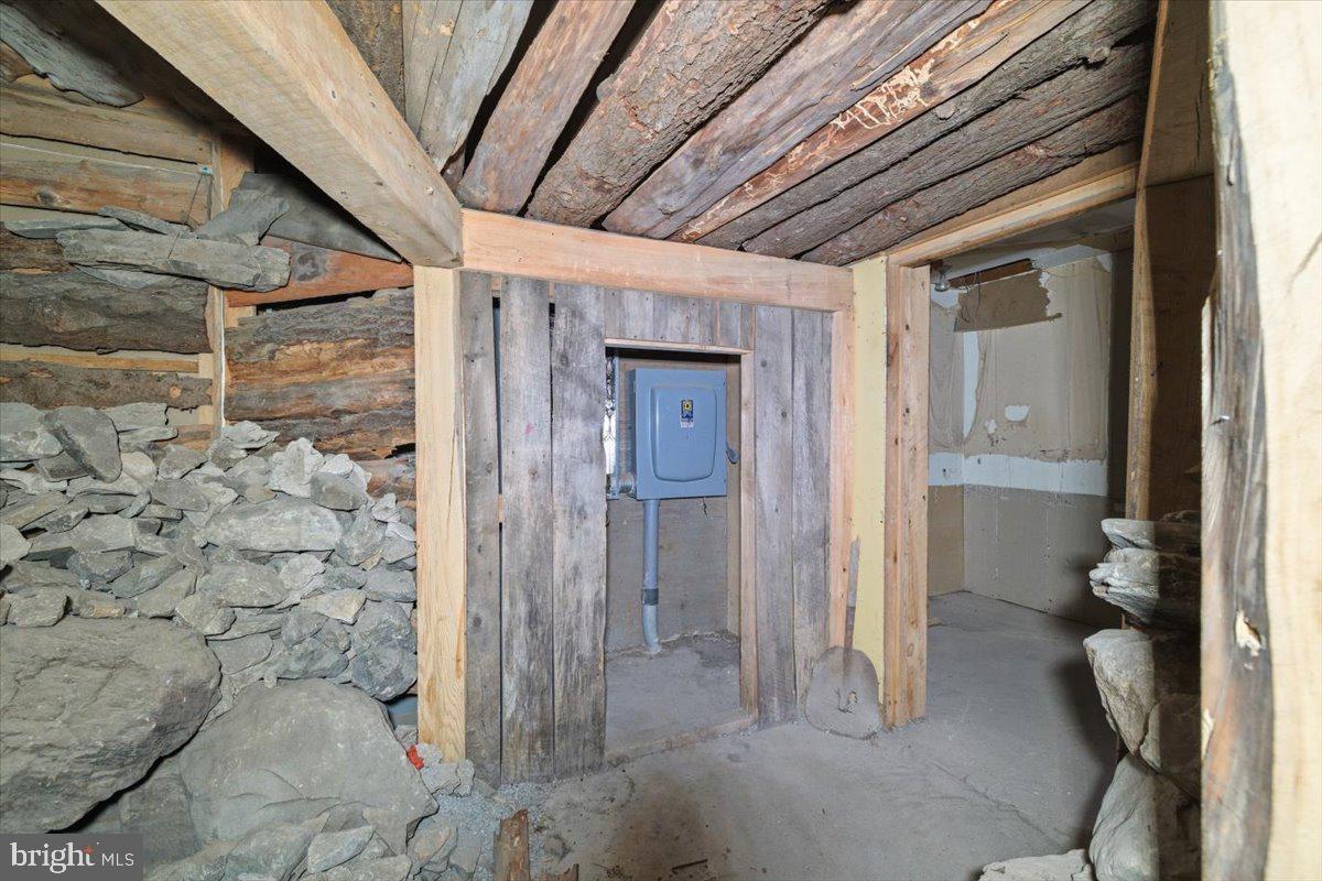 159 Colony Villiage Cresco, PA 18326 - Photo 53 of 105