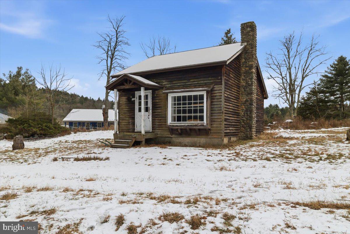 159 Colony Villiage Cresco, PA 18326 - Photo 67 of 105 a front view of a house with a yard