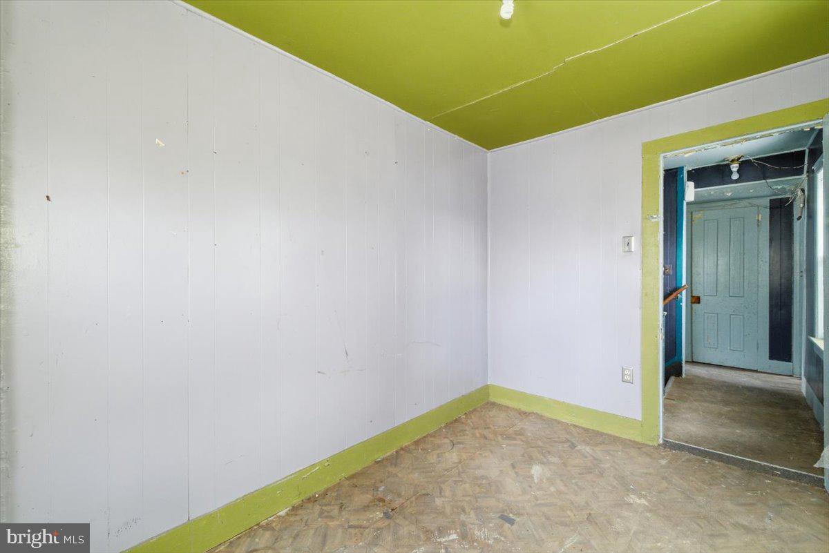 159 Colony Villiage Cresco, PA 18326 - Photo 84 of 105 a view of a big room with closet