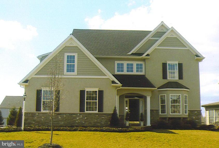 328 Bloomfield Drive Lititz, PA 17543 - Photo 1 of 12 Gallery Image 1