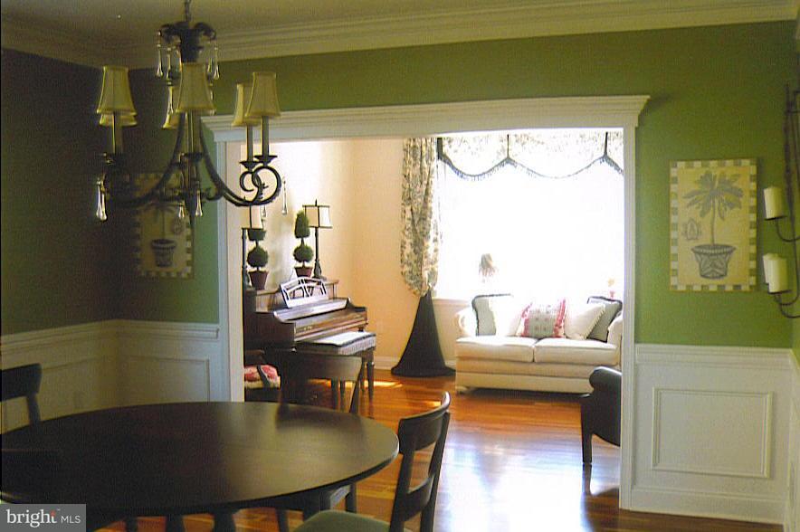 328 Bloomfield Drive Lititz, PA 17543 - Photo 4 of 12 Gallery Image 4