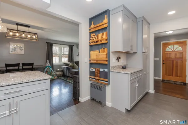 $399,900 | 6 West Highland Road, Mansfield, CT 06250