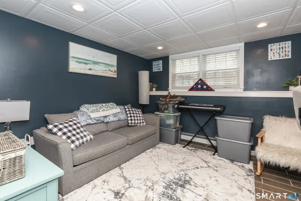 $399,900 | 6 West Highland Road, Mansfield, CT 06250