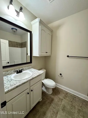 $2,395 | 245 Cooper Lane, Canton, MS 39046