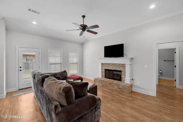 $2,450 | 245 Cooper Lane, Canton, MS 39046