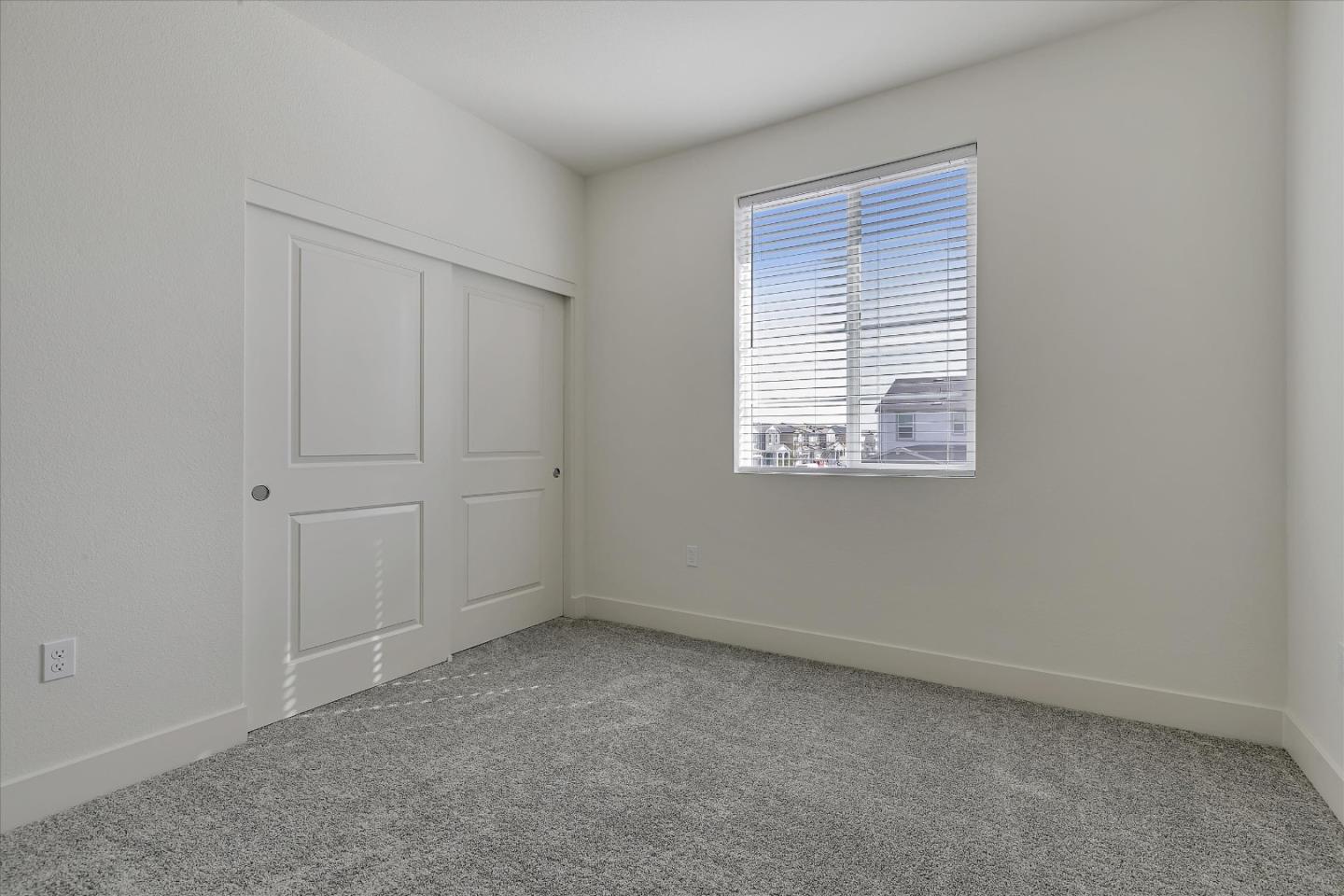 5459 Posner Avenue Tracy, CA 95377 - Photo 11 of 29 an empty room with a window