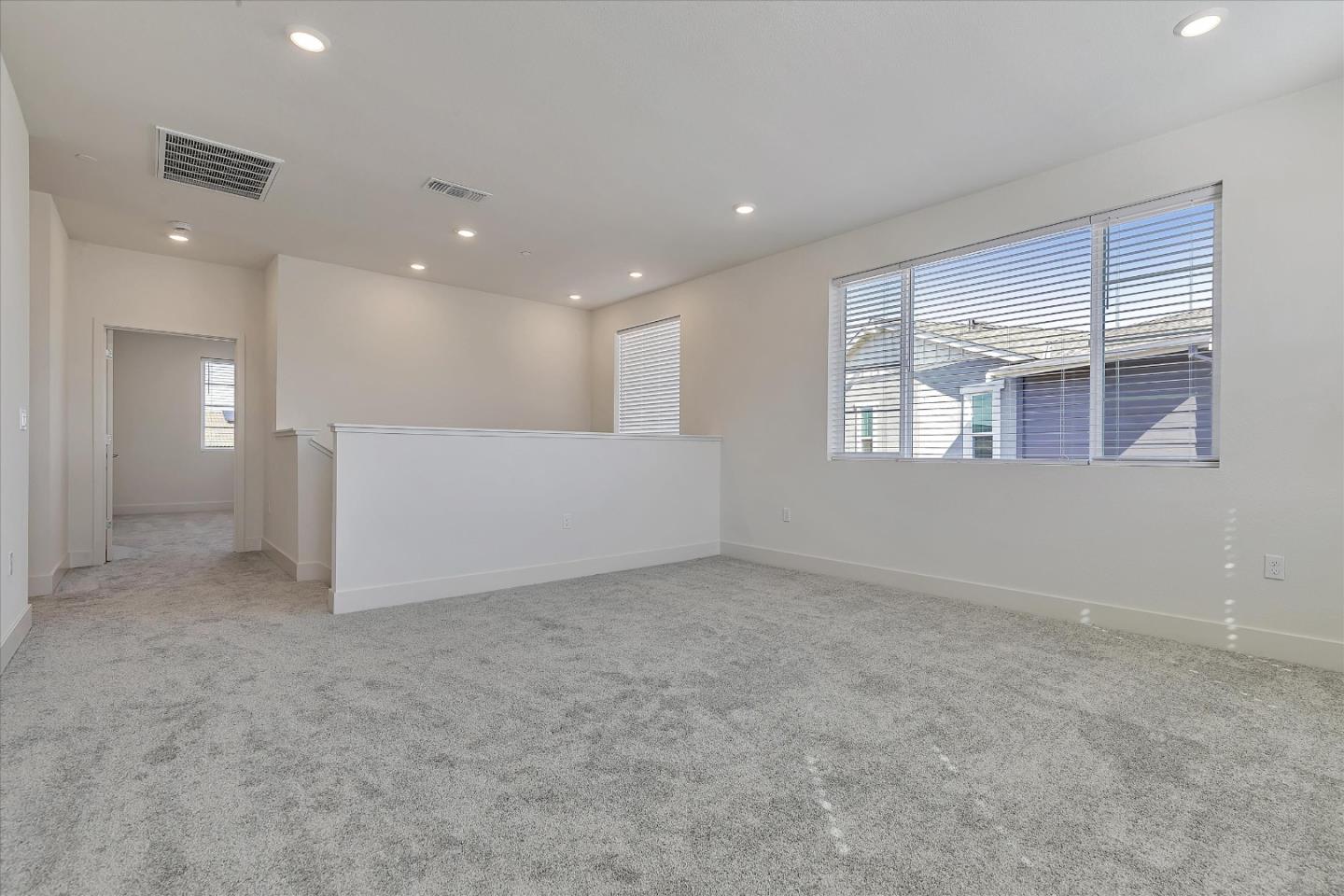 5459 Posner Avenue Tracy, CA 95377 - Photo 10 of 29 an empty room with windows and closet